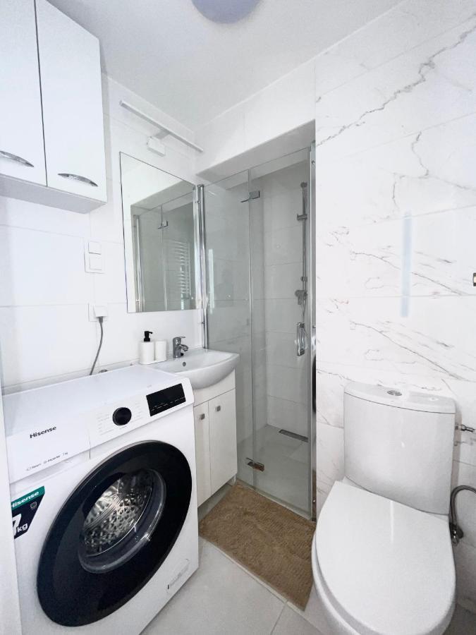 Apartament Goplanska Free Parking Self Check-In 24H พอซนาน ภายนอก รูปภาพ