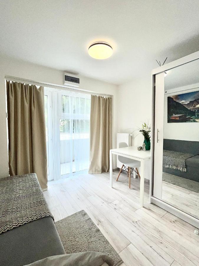 Apartament Goplanska Free Parking Self Check-In 24H พอซนาน ภายนอก รูปภาพ