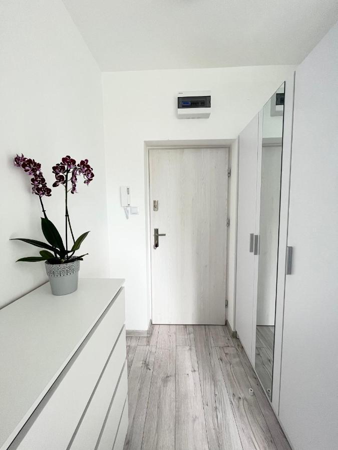 Apartament Goplanska Free Parking Self Check-In 24H พอซนาน ภายนอก รูปภาพ