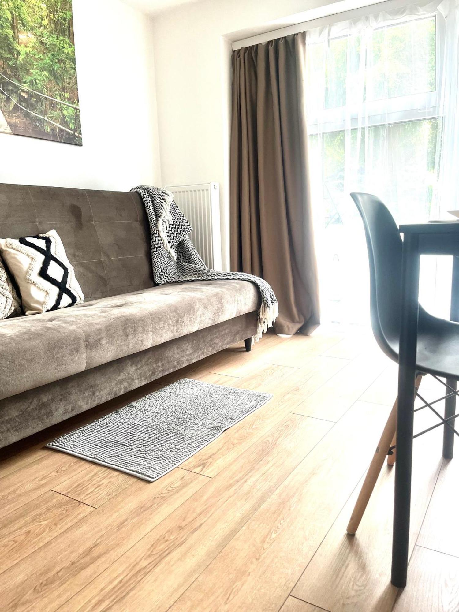 Apartament Goplanska Free Parking Self Check-In 24H พอซนาน ภายนอก รูปภาพ