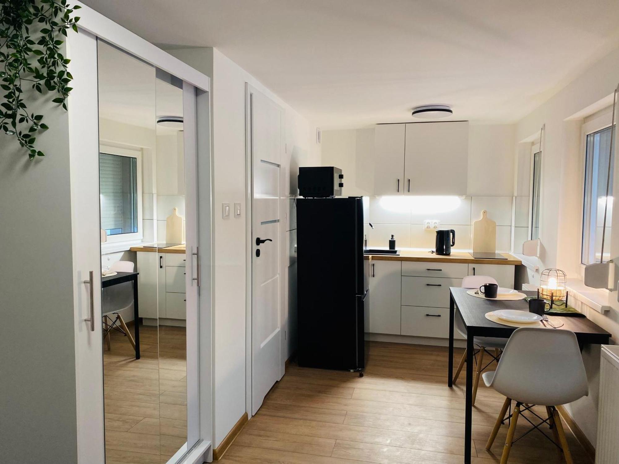 Apartament Goplanska Free Parking Self Check-In 24H พอซนาน ภายนอก รูปภาพ